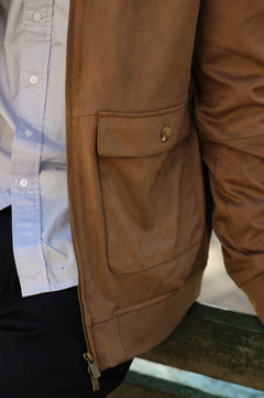 CAMPERA SUEDE (W25VM003MA) en internet