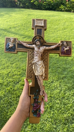 Crucifixo de parede