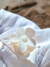 Broche Flor Off White