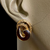 Brinco vintage de pressão dourado e marrom café - comprar online