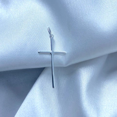 Pingente crucifixo liso