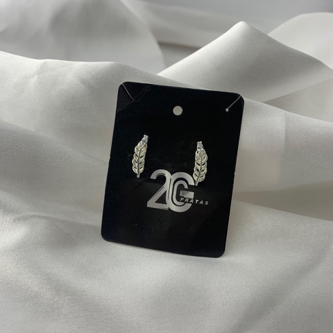 Brinco Feminino Folha Cravejada Com Zircônia