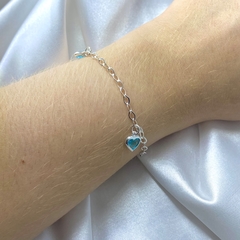 Pulseira pingentes coração azul claro - comprar online