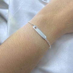 Pulseira infantil plaquinha coração