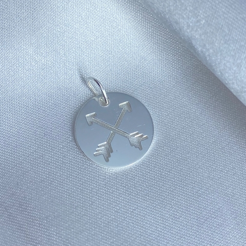 Pingente flechas redondo