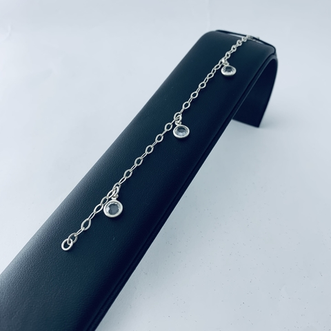 Pulseira Com Pingente De Zircônia Transparente