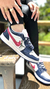Tênis Jordan azul com rosa