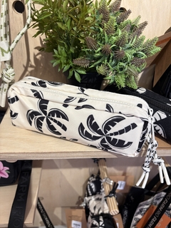 Estojo coqueiro branco e preto - comprar online