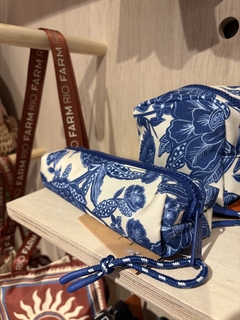 Mini necessaire tropical blue na internet