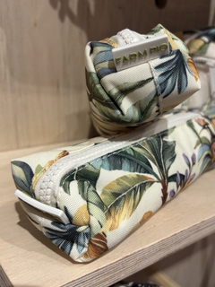 Mini necessaire tropicália na internet