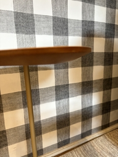 Mesa lateral triângulo G - loja online