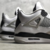 Air Jordan 4 Retro 'Military Black' na internet