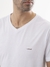 Camiseta Gola V EcoPet Branco Icon - comprar online