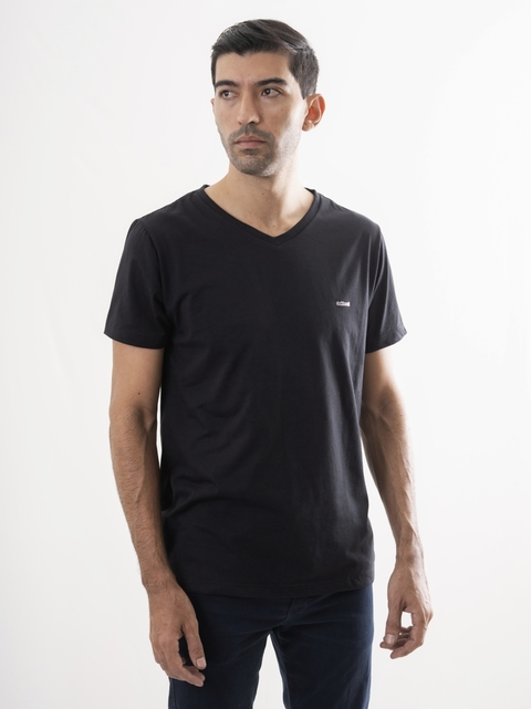 Camiseta Gola V EcoPet Preto Icon