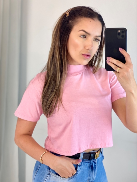 Cropped de gola rosa claro