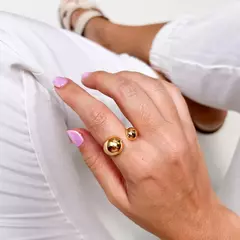 Anel Regulável Esfera Dourado - comprar online