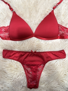 Art. 250 Conjunto triangulito soft lycra con puntilla y colaless - tienda online