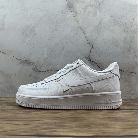Air Force 1 Low 07 Essential Metallic Gold