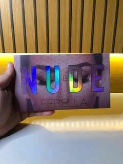 PALETA DE SOMBRAS NEW NUDE FEBELLA 18 CORES - comprar online