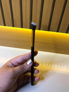 Pincel de Precisão Angular Reto