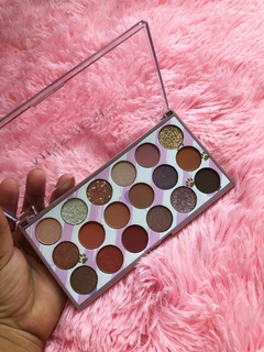 Miss Rôse Paleta de Sombras 18 Color Eyeshadow - comprar online