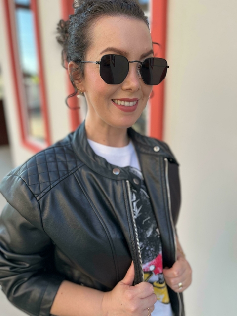 Óculos de sol Hexagonal Preto - comprar online