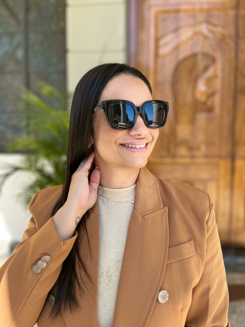 Óculos de sol Vivi Preto - comprar online