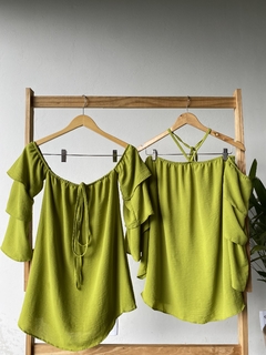 BLUSA BATA COM BABADOS NA MANGA - VERDE - comprar online