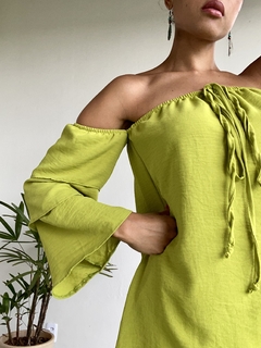 BLUSA BATA COM BABADOS NA MANGA - VERDE - comprar online