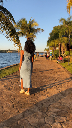 VESTIDO TRICÔ MIDI FENDA - UseBalook Moda Feminina