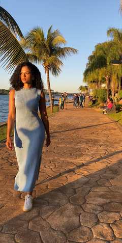 VESTIDO TRICÔ MIDI FENDA - comprar online