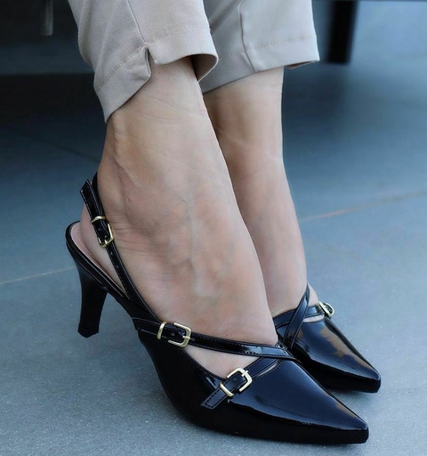 Scarpin inspiração arezzo