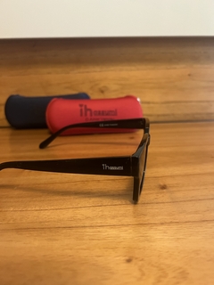 Óculos Ihassumi na internet
