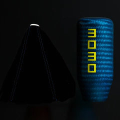 Kit Manopla MOMO Carbon + Coifa Suede Camurça Alcantara