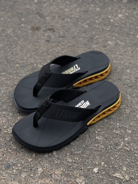 SANDÁLIA KENNER RAKKA L7 PRETO/DOURADO - loja online