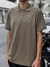 CAMISA GOLA POLO VVN LOGO CÁQUI na internet