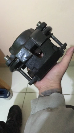 Pinças de Freios frontais para S10, Blazer, Pickup Regal, Camaro, Firebird, Marta Rocha, Monte Carlo... - Zera Parts V8 - Peças e acesssórios para veículos da linha de motores V8 e antigos.