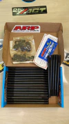 Kit de pinos, parafusos de Cabeça dos Cilindros do motor Ford Mustang Coyote 5.0L (2011-2012).