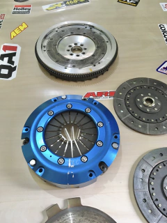 Embreagem dupla SPEC com volante de alumínio SN35AM9-2 para Nissan 350Z 2007 e 2008. - Zera Parts V8 - Peças e acesssórios para veículos da linha de motores V8 e antigos.