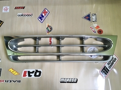 Grade frontal do radiador, cromada original Ford E150 E250 E350 Econoline. Van. 1998 a 2002.