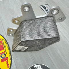Resfriador com base do óleo do motor original GM Camaro, motor 6.2L V8, 2010-2015. - comprar online