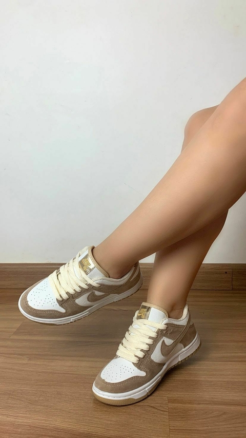 NIke Dunk Nude