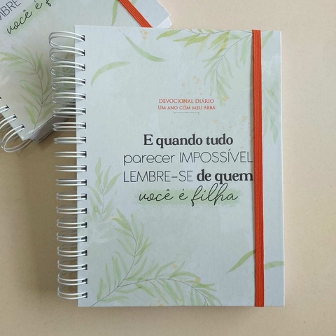 Devocional de Leitura Bíblica 18x25 Coleção UM ANO COM MEU ABBA | LEMBRE-SE DE QUEM VOCÊ É FILHA
