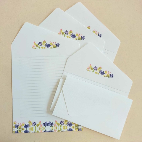 Papel de Carta Coleção Dois em Um 05 unidades | Microcotelê FLORAL ROXO - comprar online