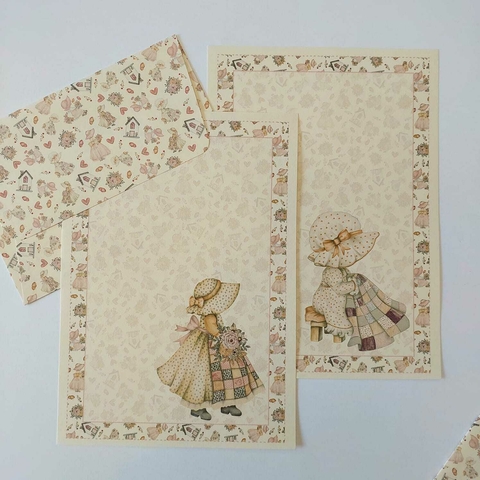 Papéis de Carta Coleção Costurando Memórias com Envelope 10 unidades | Menina Retalhos - 02 Estampas - comprar online