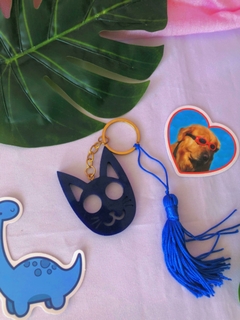 Chaveiro Gatinho Azul com Tassel – Charme e Estilo em Cada Detalhe