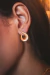 Brinco Curvo Eva com Zircônias Banhado a Ouro 18k na internet