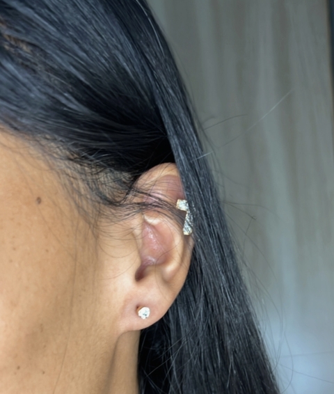 Brinco ponto de Luz Biju