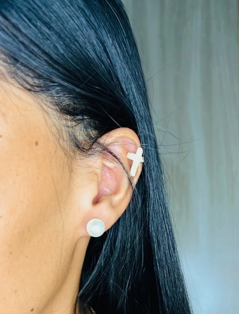 Brinco em pérola TAM P e M