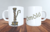 Caneca Branca Louça - Coleção Orixás - Òmòlú